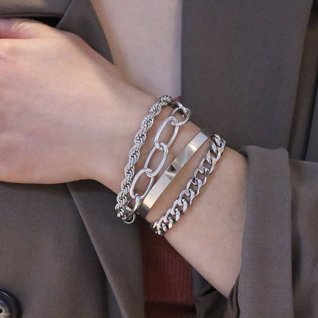 Gold Farbe Charme Armbänder Armreifen 2022 Neue Mode Schmuck 4 stücke
