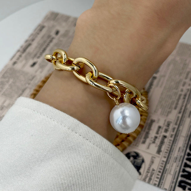 Gold Farbe Charme Armbänder Armreifen 2022 Neue Mode Schmuck 4 stücke