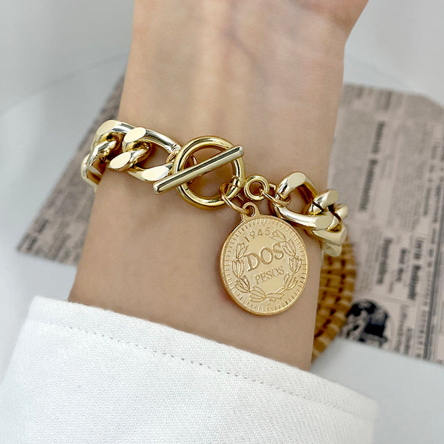 Gold Farbe Charme Armbänder Armreifen 2022 Neue Mode Schmuck 4 stücke