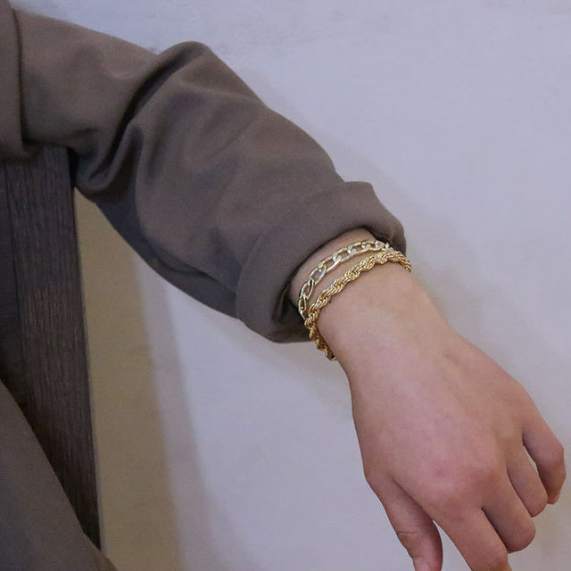 Gold Farbe Charme Armbänder Armreifen 2022 Neue Mode Schmuck 4 stücke